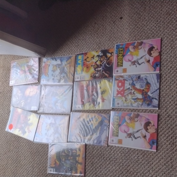 Comics - Picture 1 of 5